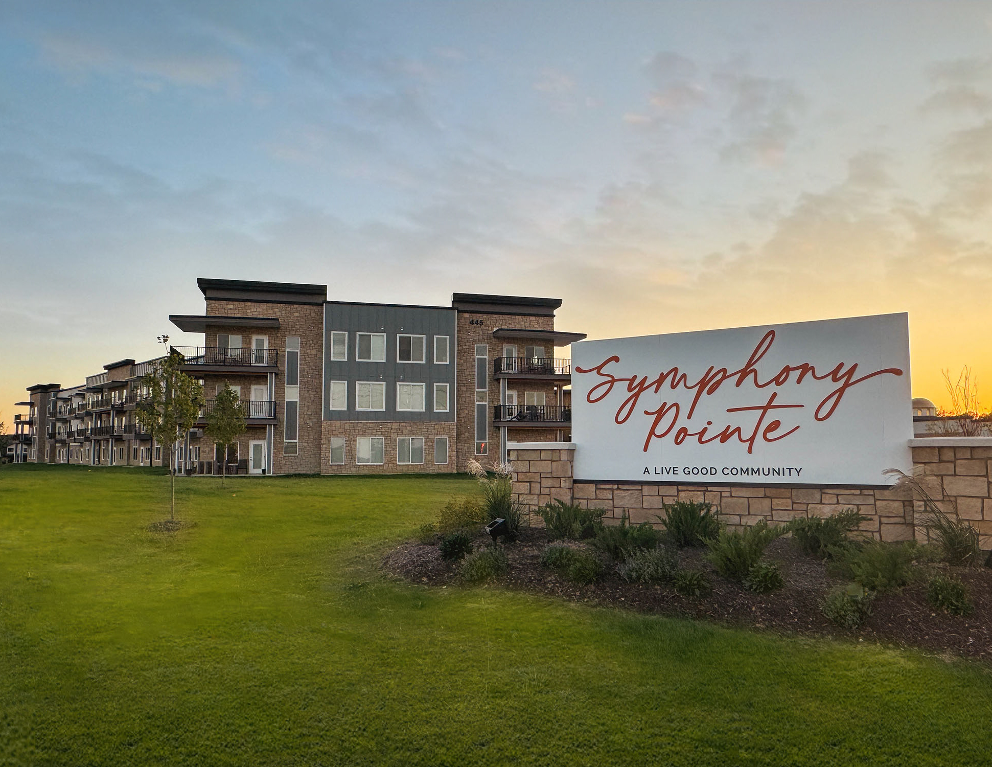 Symphony Pointe_1